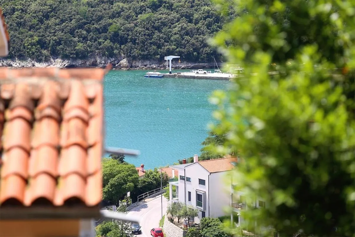 App For 5 Persons, Big Terrace, 2 Bdr, 299 Apartment Rabac Croatia