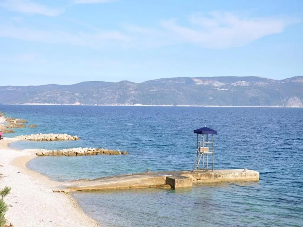 App For 5 Persons, Big Terrace, 2 Bdr, 299 Apartment Rabac