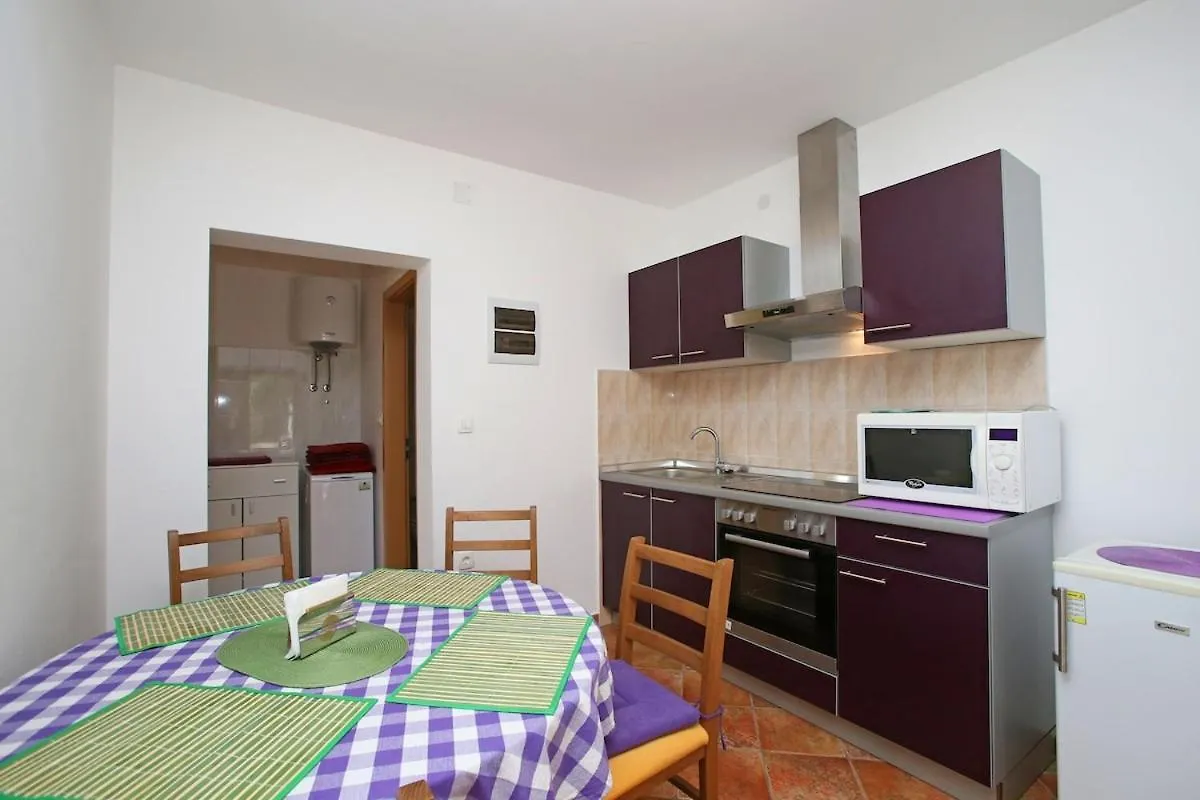 App For 5 Persons, Big Terrace, 2 Bdr, 299 Apartment Rabac 0*,